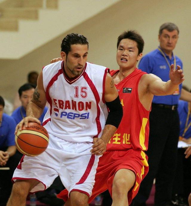 亮鞋钉铲中 亮鞋钉铲中